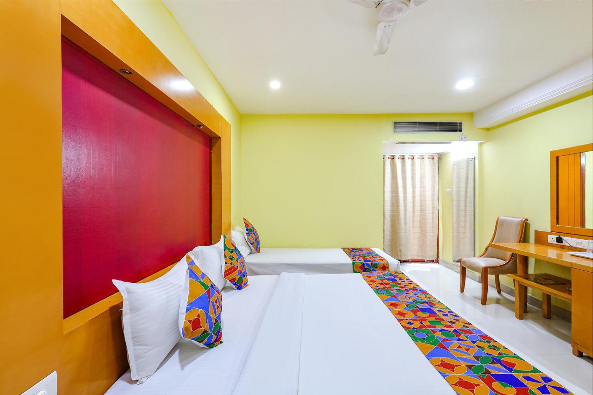 Fabhotel Prime Mahalaya Residency - Nr Chennai International Airport Extérieur photo