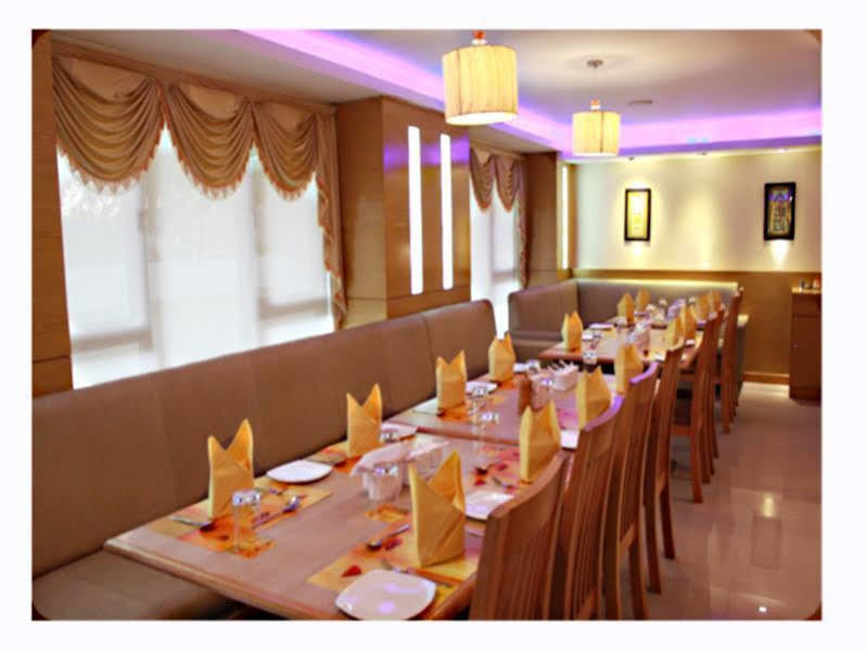 Fabhotel Prime Mahalaya Residency - Nr Chennai International Airport Extérieur photo