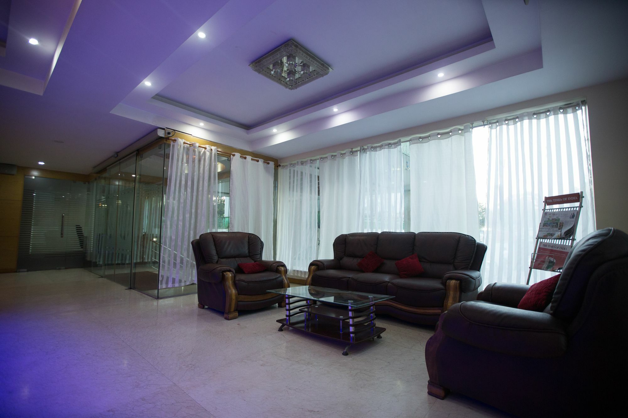 Fabhotel Prime Mahalaya Residency - Nr Chennai International Airport Extérieur photo